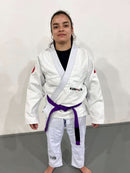 Kimono Branco de Jiu Jitsu Feminino da KimonoLab