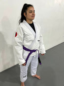 Kimono Branco de Jiu Jitsu Feminino da KimonoLab