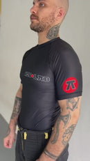 Vídeo demonstrativo da Rashguard para Jiu Jitsu da KimonoLab cor Preta